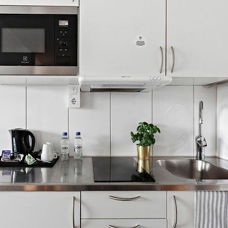 הודינגה Forenom Hotel Flemingsberg - 10Min From Aelvsjoe מראה חיצוני תמונה