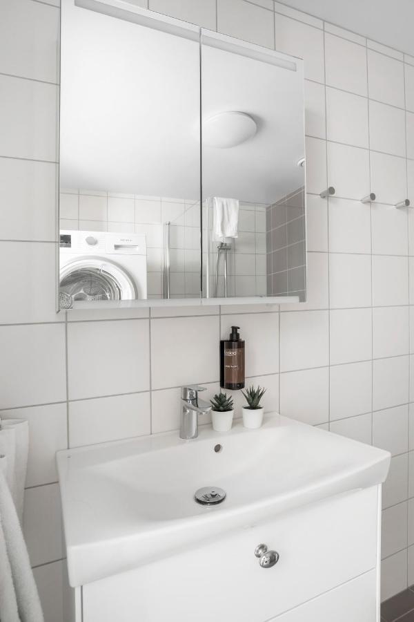 הודינגה Forenom Hotel Flemingsberg - 10Min From Aelvsjoe מראה חיצוני תמונה