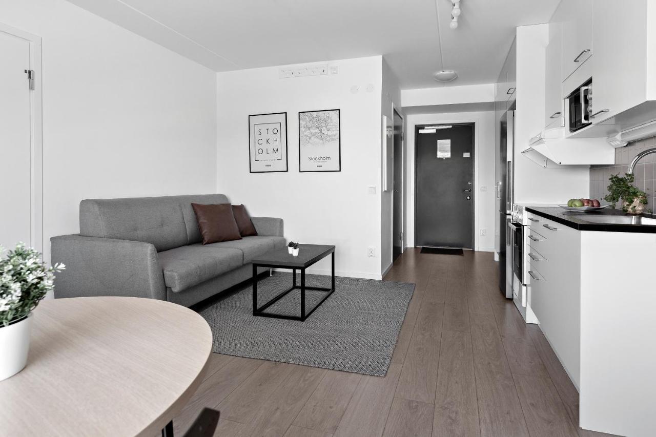 הודינגה Forenom Hotel Flemingsberg - 10Min From Aelvsjoe מראה חיצוני תמונה