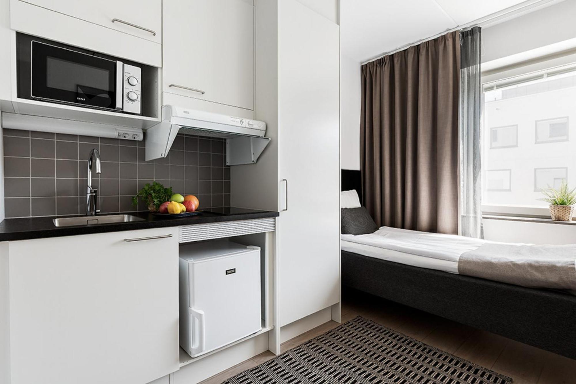 הודינגה Forenom Hotel Flemingsberg - 10Min From Aelvsjoe מראה חיצוני תמונה